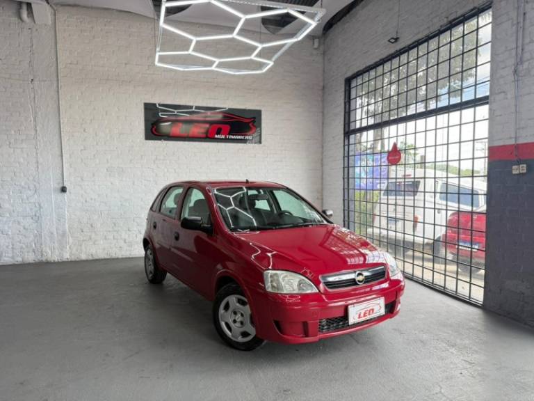 CHEVROLET - CORSA - 2011/2011 - Vermelha - R$ 32.900,00