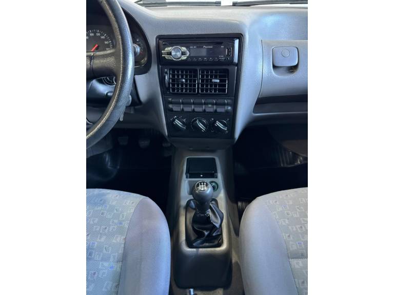 VOLKSWAGEN - GOL - 1999/1999 - Vermelha - R$ 20.900,00