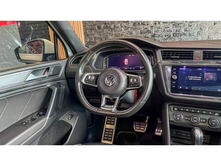 VOLKSWAGEN - TIGUAN - 2019/2019 - Branca - R$ 164.900,00
