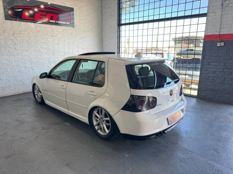 VOLKSWAGEN - GOLF - 2009/2010 - Branca - R$ 48.900,00