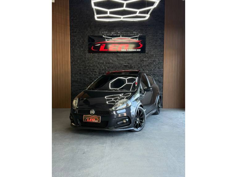 FIAT - PUNTO - 2009/2010 - Preta - R$ 51.900,00
