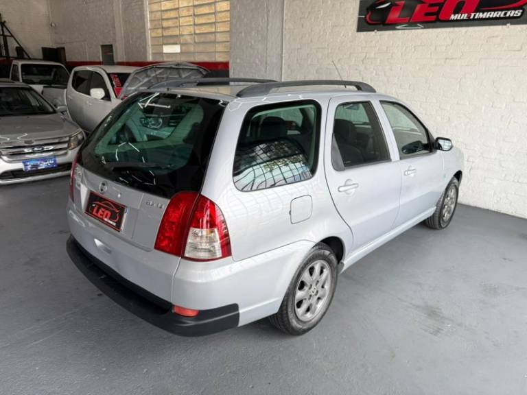 FIAT - PALIO - 2007/2007 - Prata - R$ 30.900,00