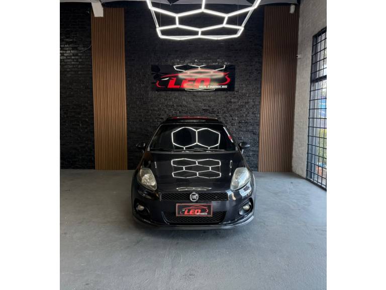 FIAT - PUNTO - 2009/2010 - Preta - R$ 51.900,00