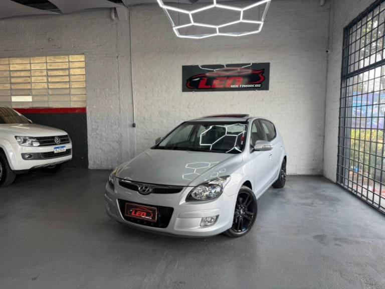 HYUNDAI - I30 - 2012/2012 - Prata - R$ 51.900,00