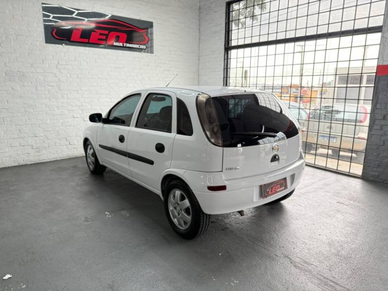 CHEVROLET - CORSA - 2012/2012 - Branca - R$ 31.900,00