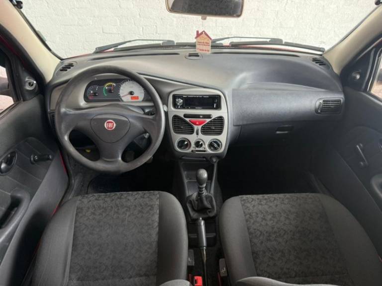 FIAT - PALIO - 2010/2010 - Vermelha - R$ 22.900,00