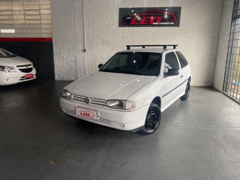 VOLKSWAGEN - GOL - 1996/1996 - Branca - R$ 11.000,00