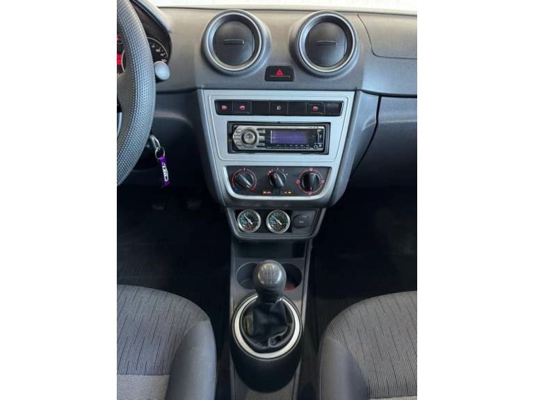VOLKSWAGEN - GOL - 2013/2014 - Branca - R$ 42.900,00