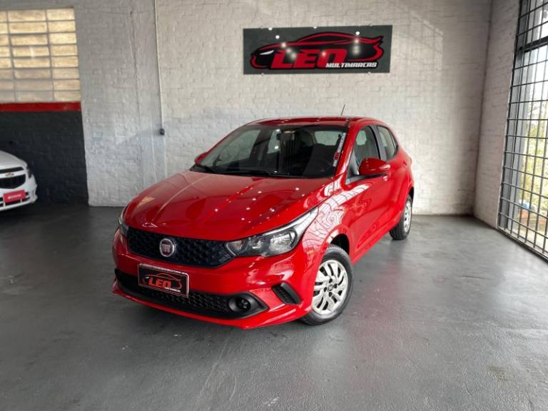 FIAT - ARGO - 2019/2019 - Vermelha - R$ 53.900,00